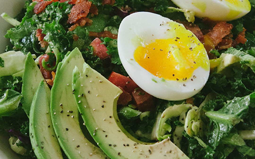 BLT breakfast salad