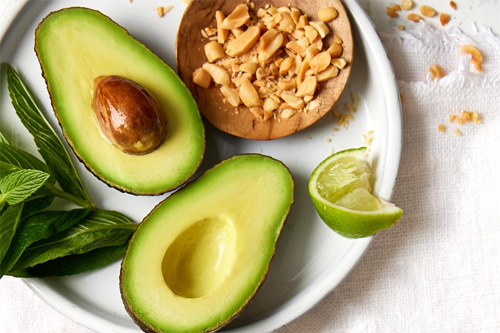 New Aussie research shows avocados reduce cholesterol without increasing weight